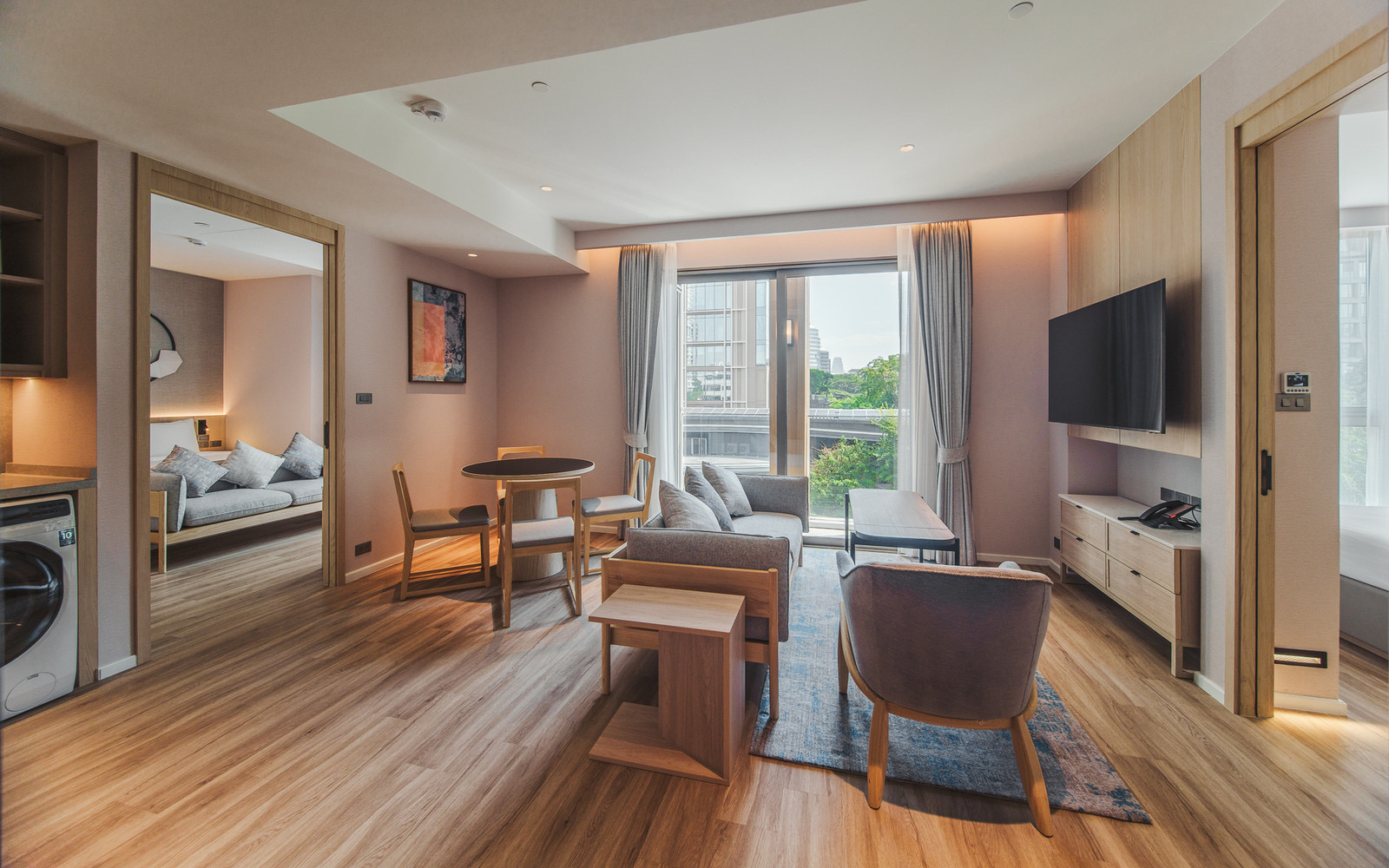 Target Estate Residences Langsuan - main photo
