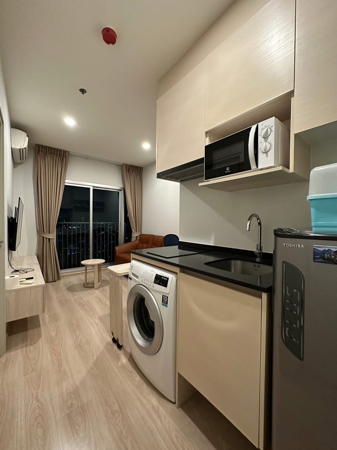 Noble revolve ratchada 1 - photo 3