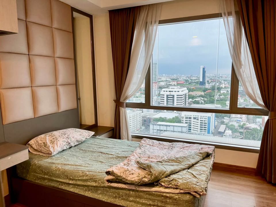 Thru Thonglor - photo 3
