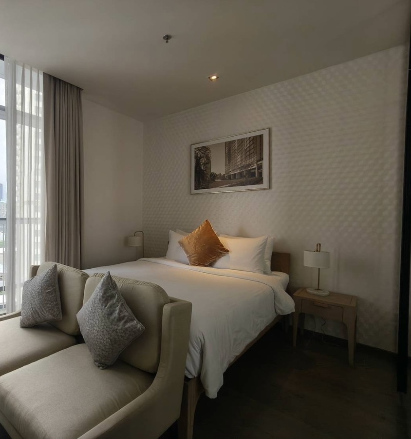 Park 24 / Park Origin Phrom Phong - main photo