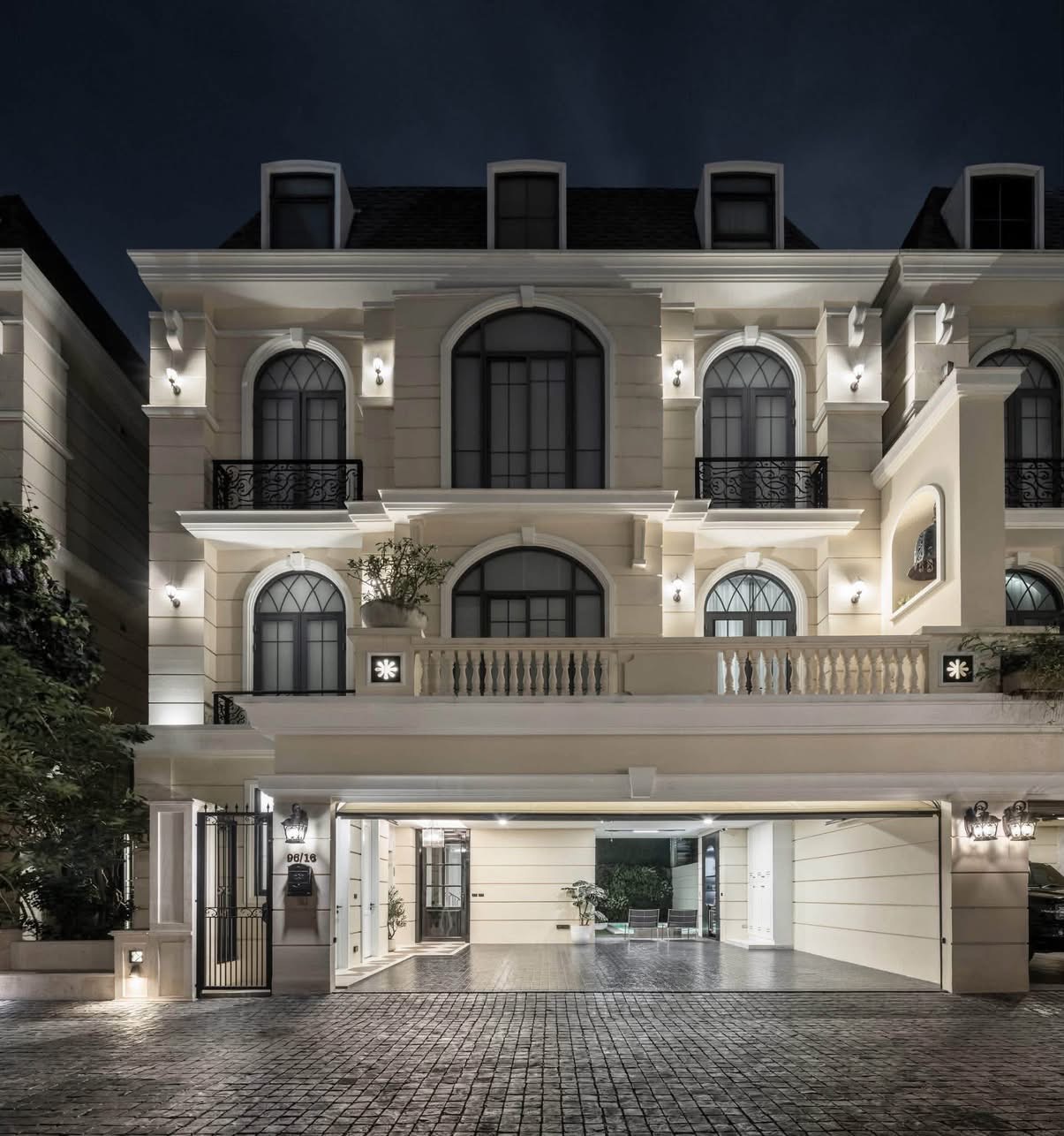 Ultra Luxury House Ekkamai 22