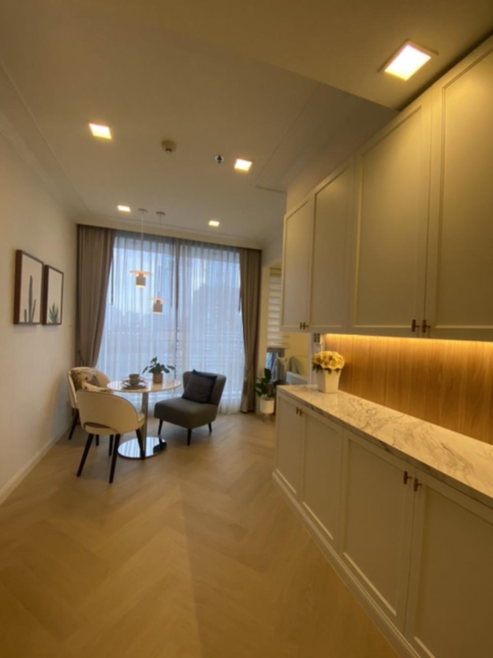 Hyde Sukhumvit 11 - main photo