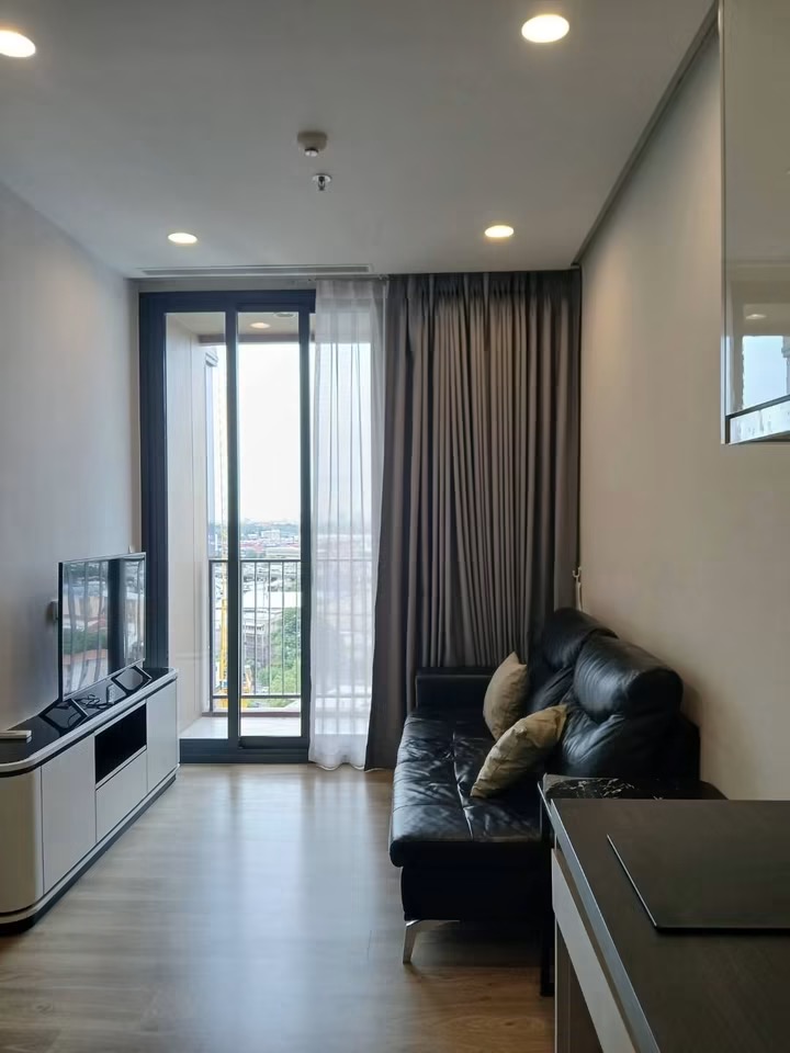 Oka Haus Sukhumvit 36 - Rama 4 - photo 2