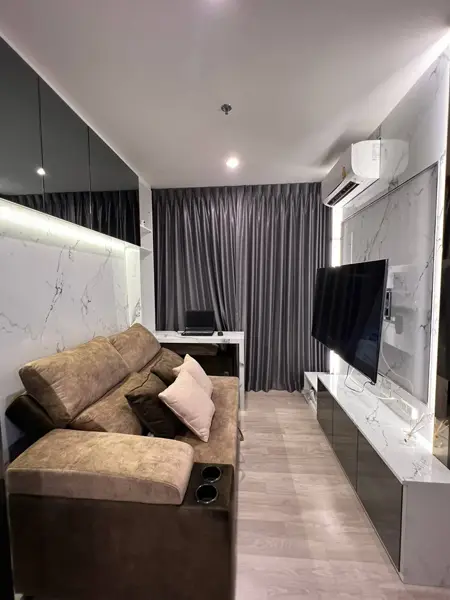 IDEO Mobi Sukhumvit Eastpoint