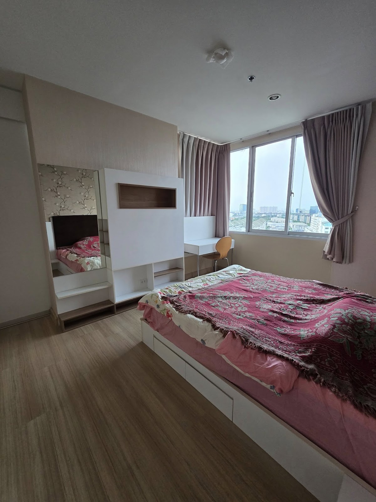 The Parkland Srinakarin Lakeside - photo 2