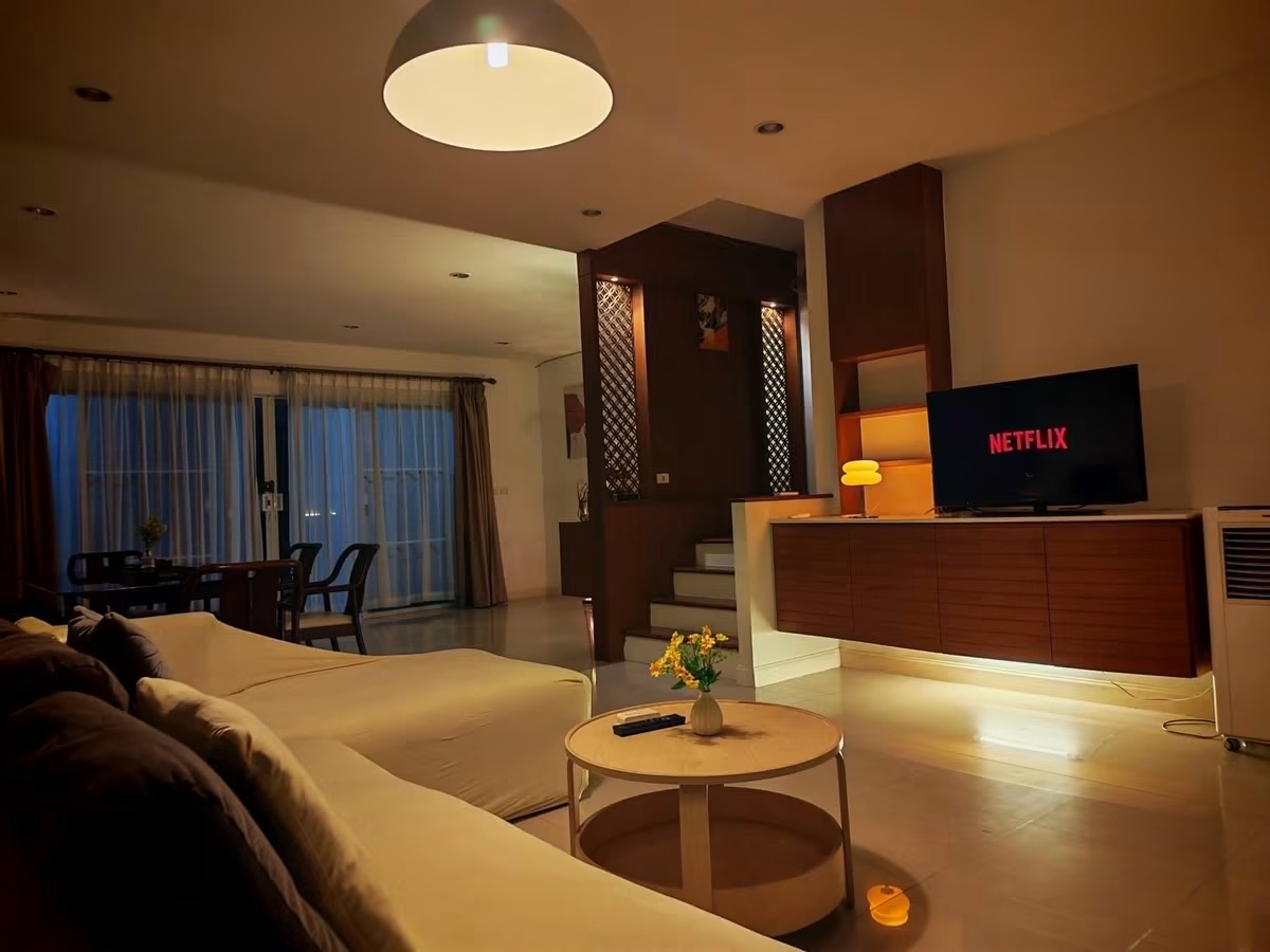 Urban Sathorn - photo 2