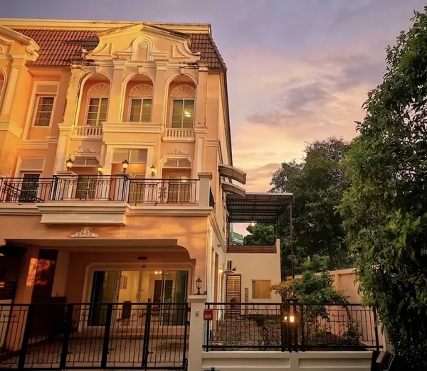 Urban Sathorn
