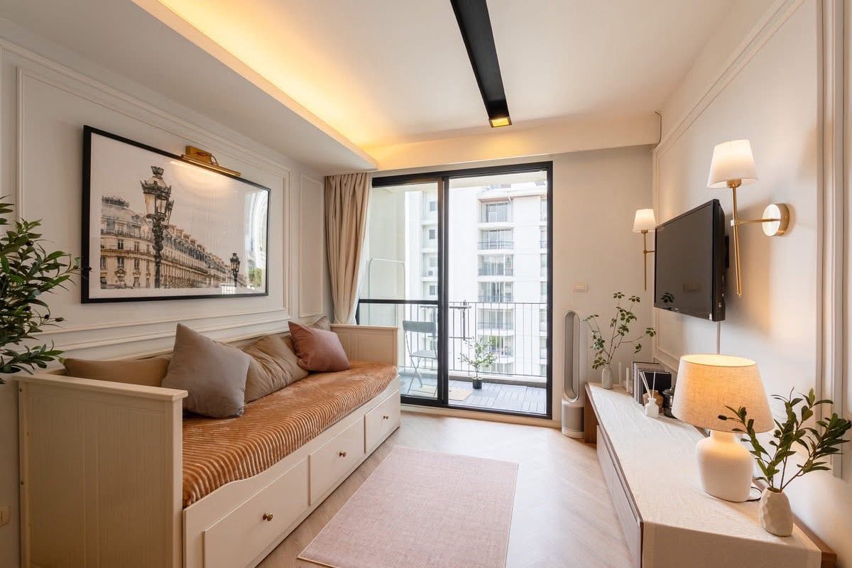 The nest ploenchit 