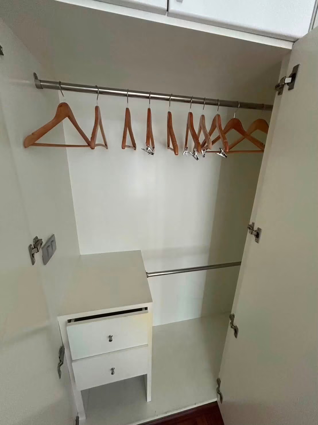 SKYWALK CONDOMINIUM - photo 3