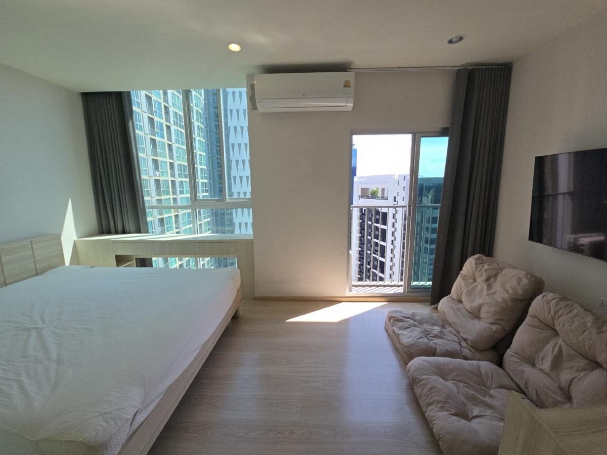 Noble Revolve Ratchada - photo 3