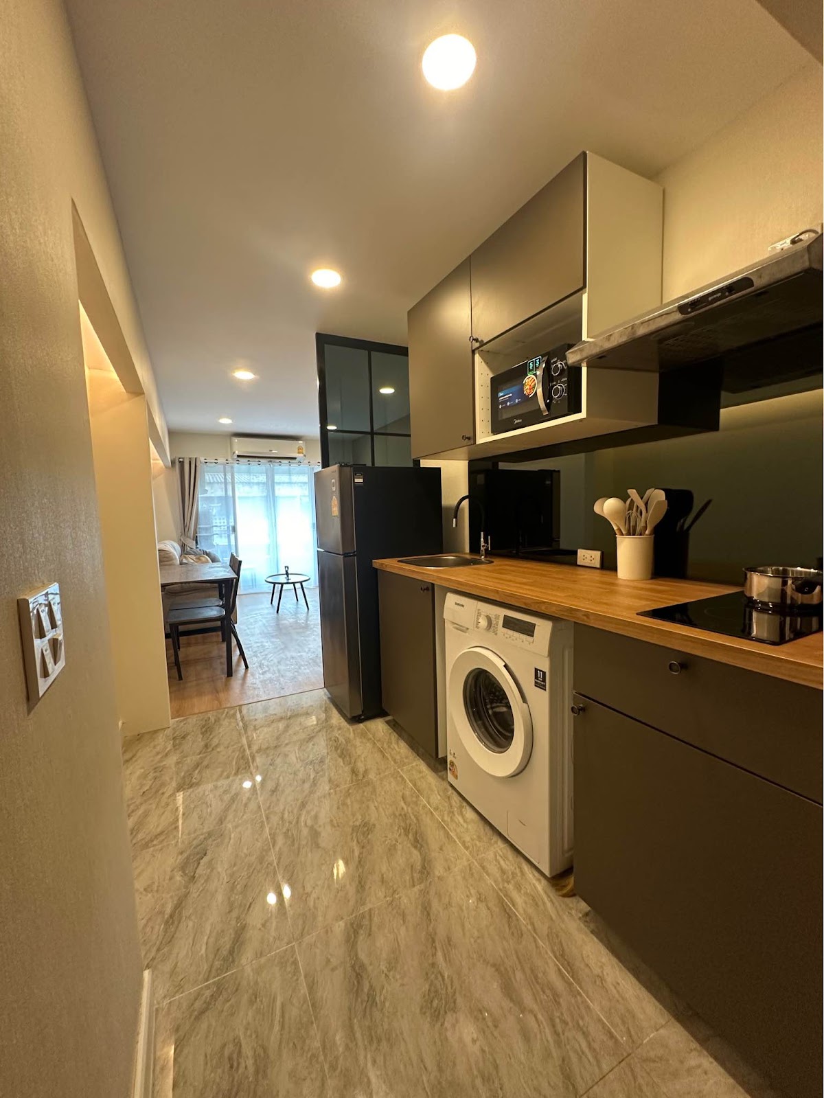 Thonglor Tower - photo 2