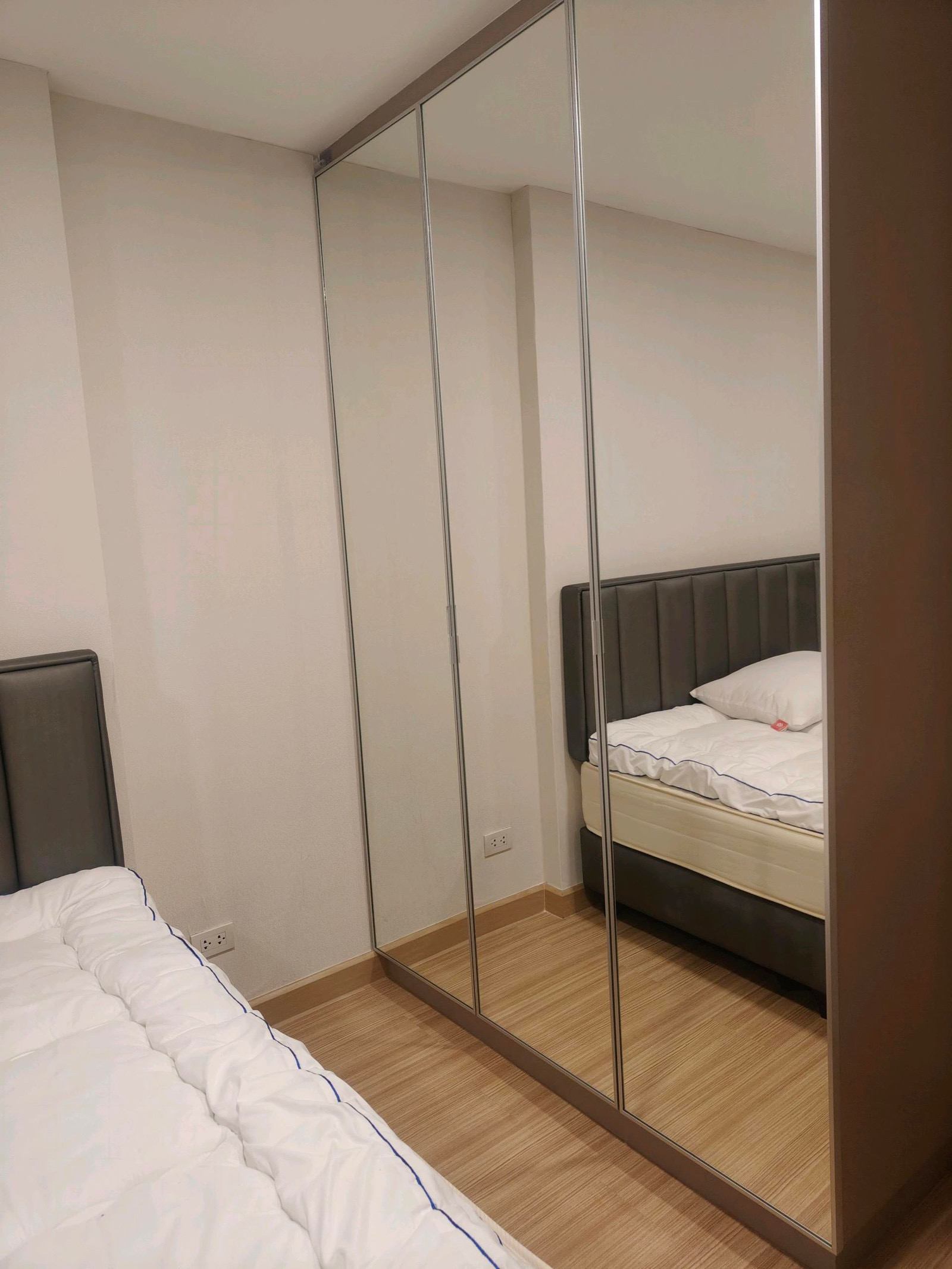 Bless Residence Ekkamai  - photo 2