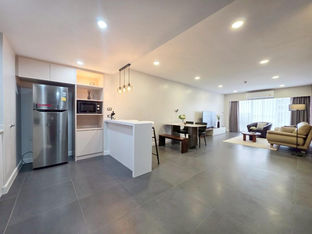 SATHORN PARK PLACE - photo 2