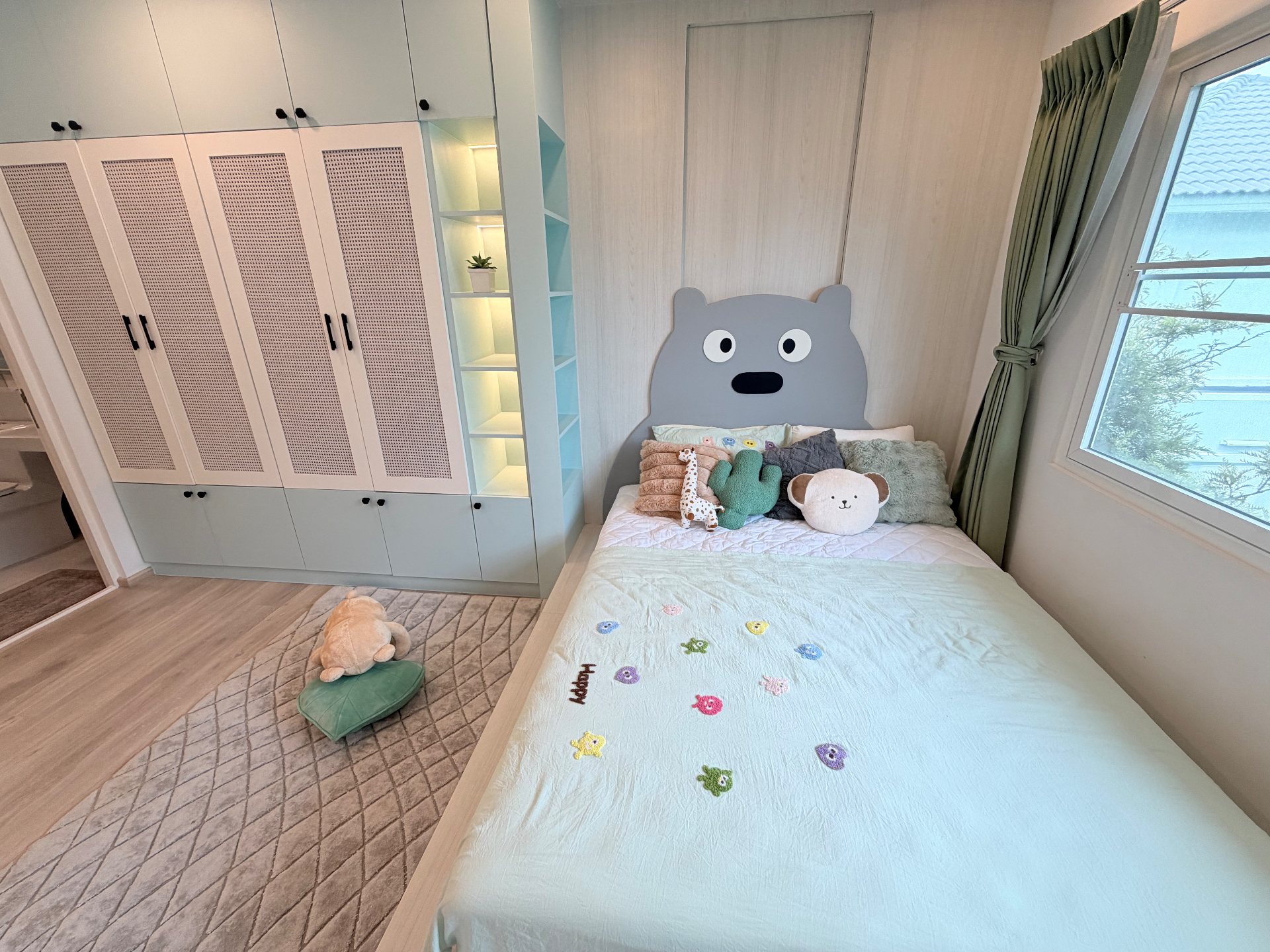 Thumbnail 40