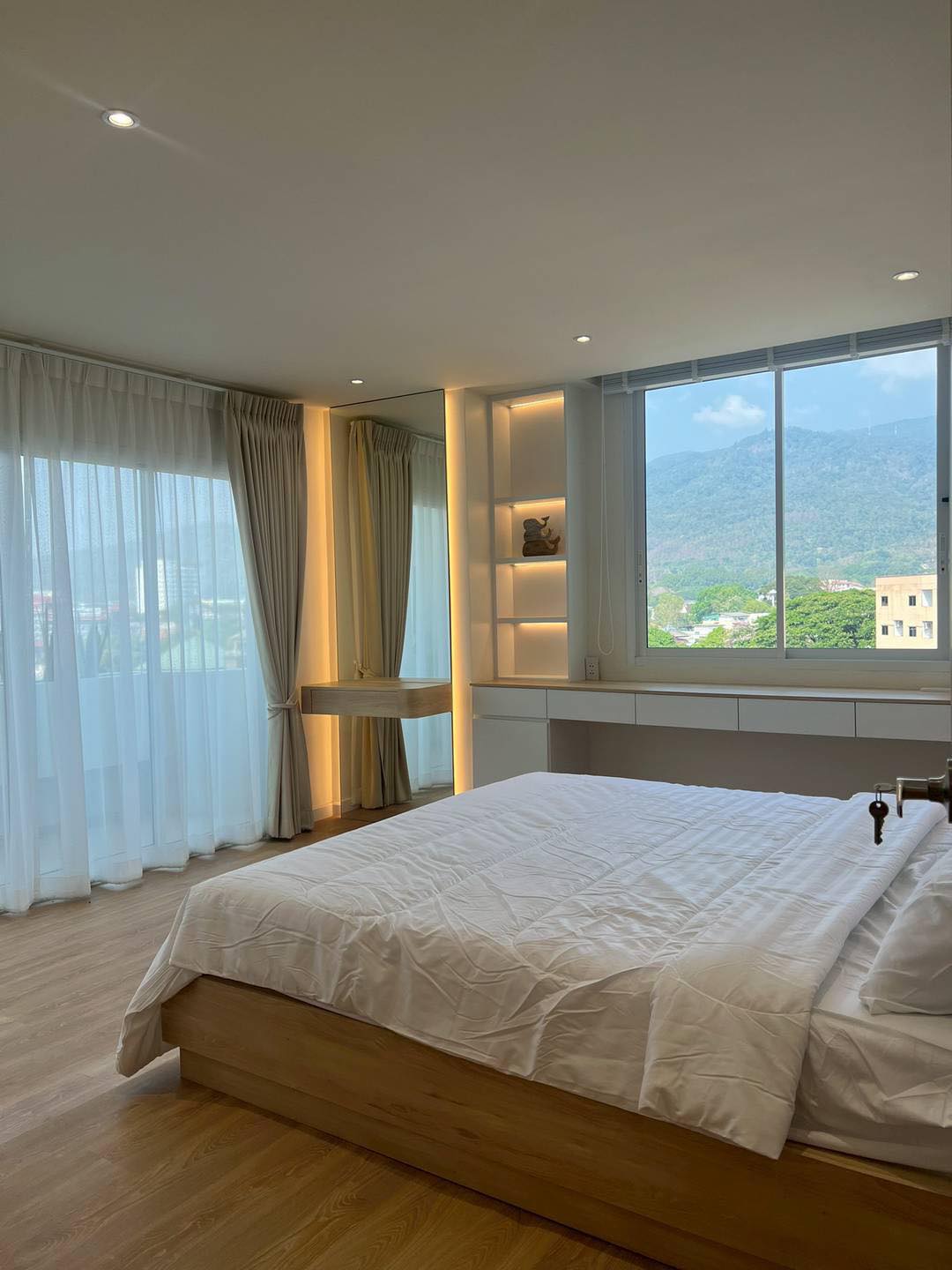 Thaveephol Tower Chiang Mai - photo 2