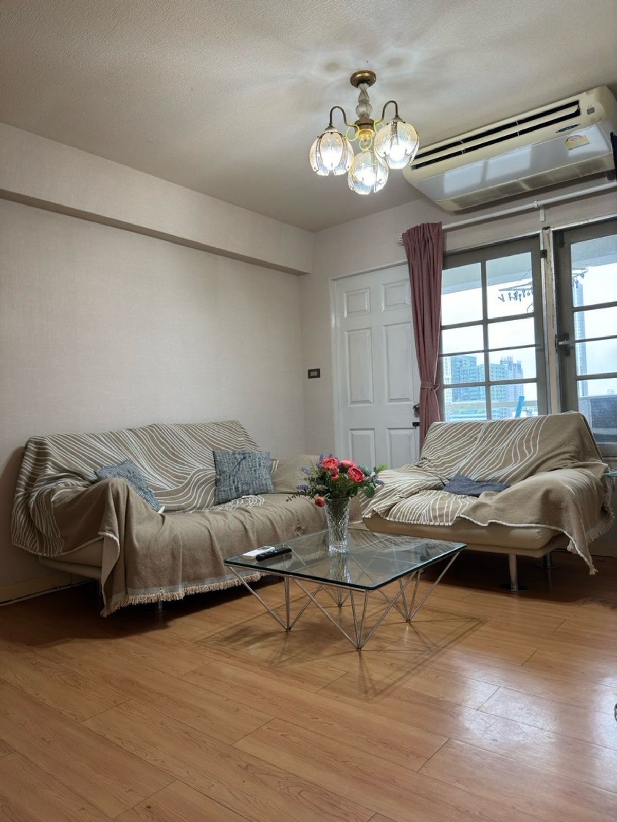 Thonglor Tower - photo 2