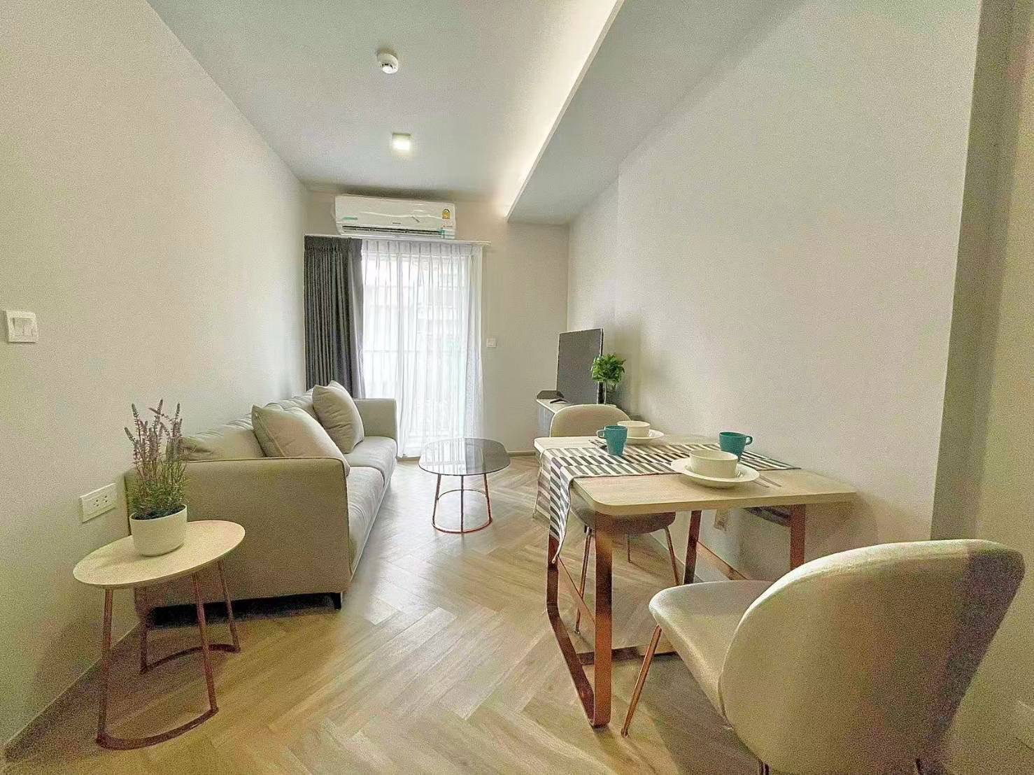 Chapter Thonglor 25 - photo 2