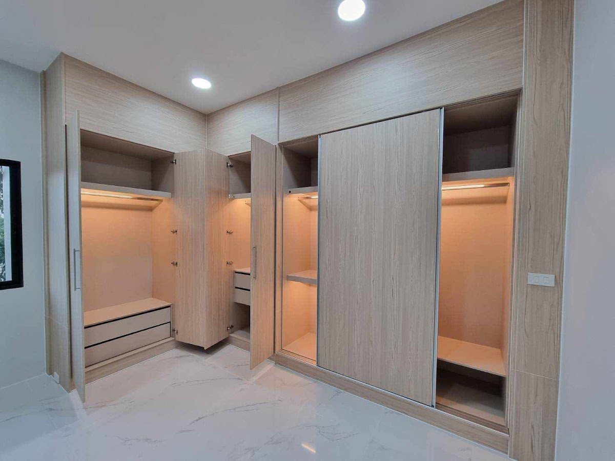 Noble  Revolve Ratchada - photo 2