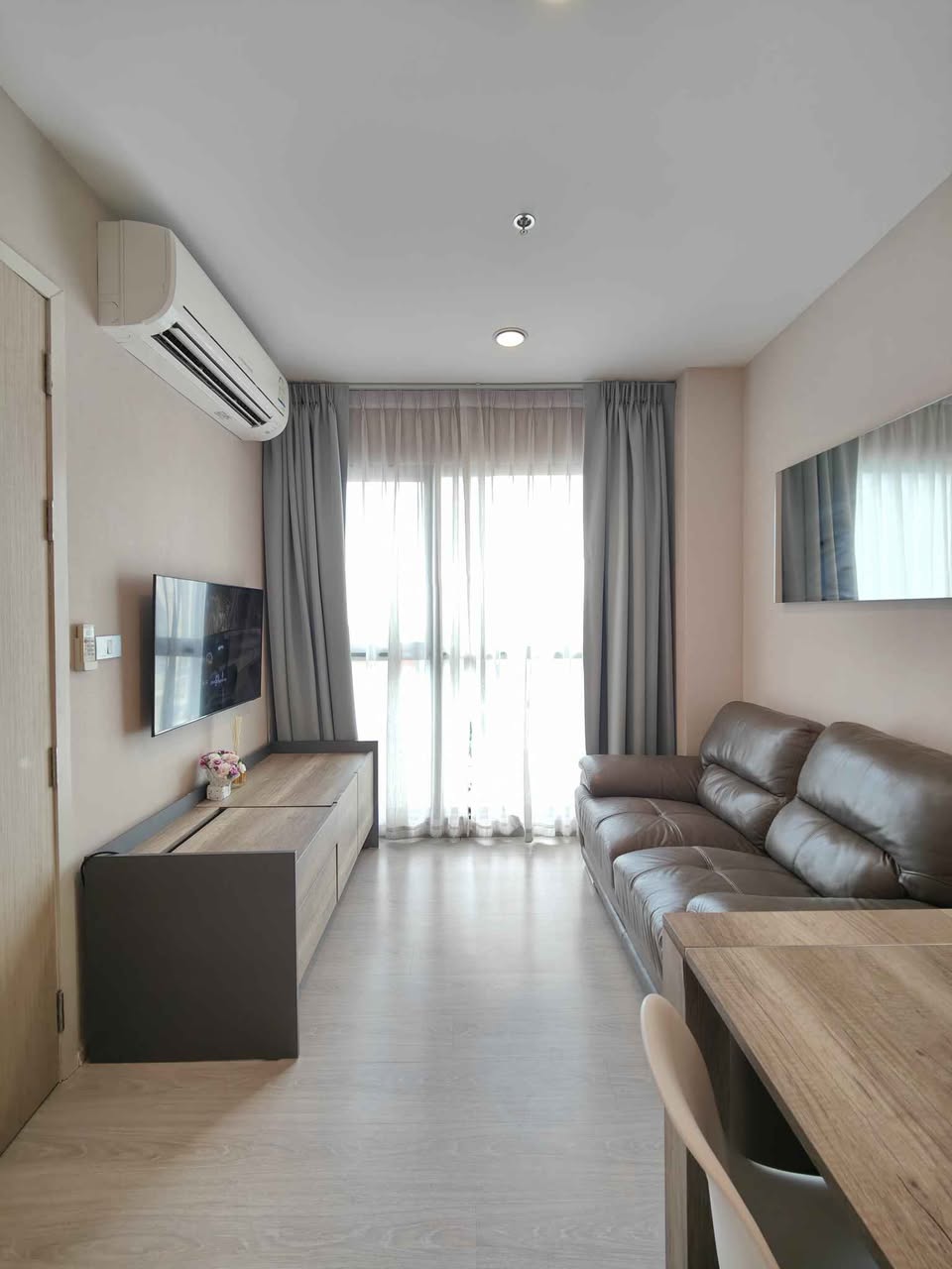 Rhythm Asoke 2 - main photo