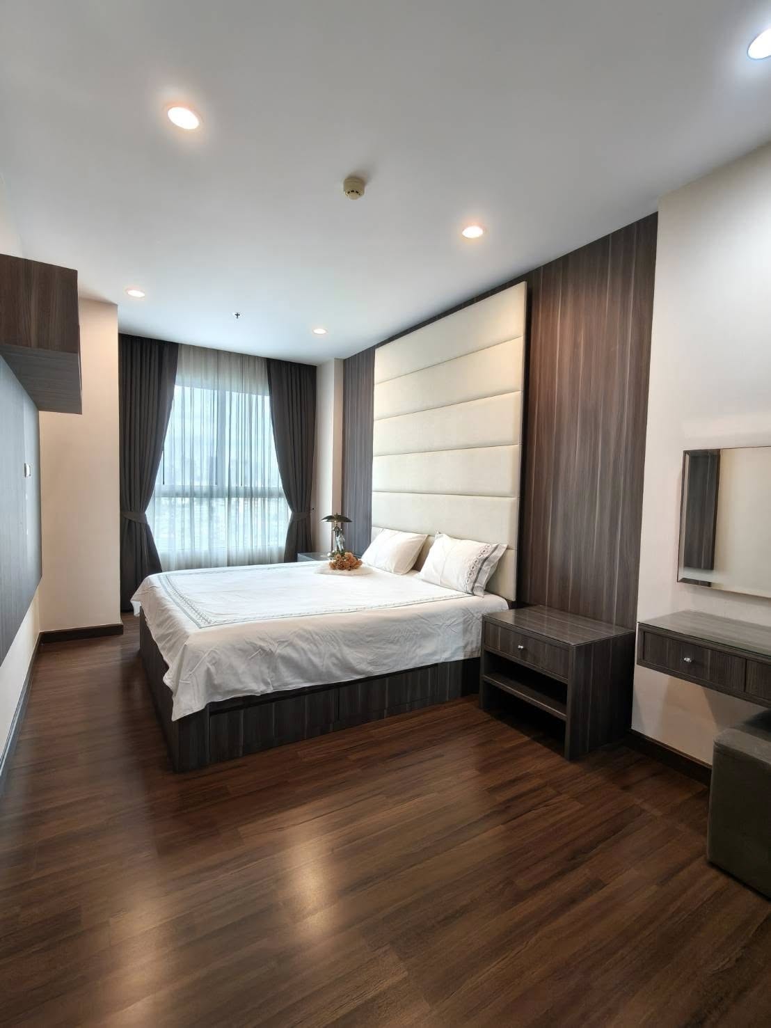 Supalai Lite Sathorn - Charoenrat - photo 2
