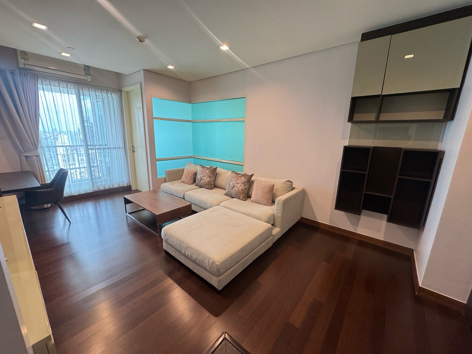 Ivy thonglor  - photo 2