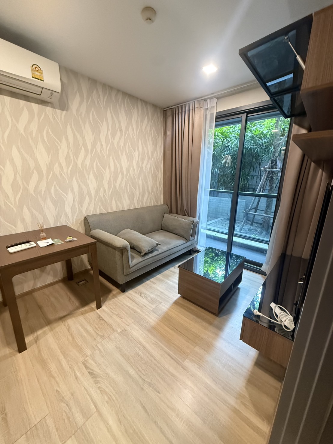 Taka Haus Ekkamai - photo 2
